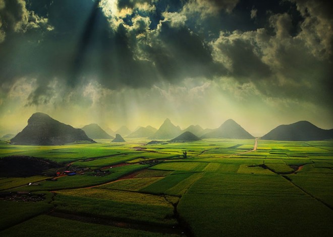Weerapong Chaipuck captures Asian Landscapes and Culture