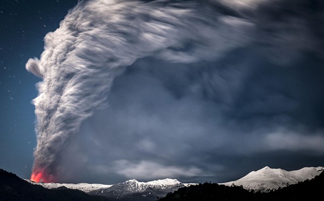 Chilean Volcanic Eruption by Francisco Negroni