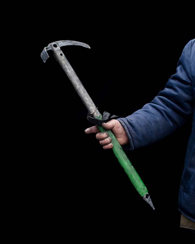 Brutal DIY Weapons of the Ukrainian Revolution by Tom Jamieson
