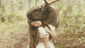 Models posed with real animals by Katerina Plotnikova